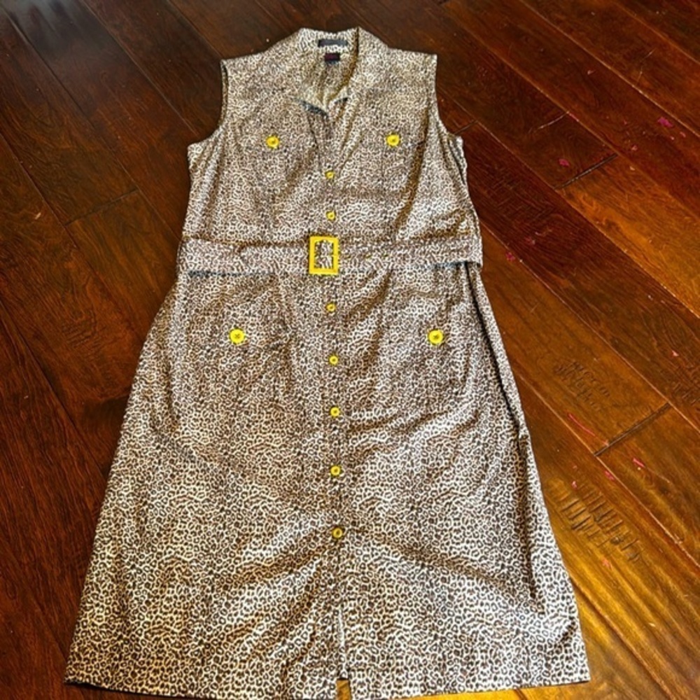 Sara Isabella gold button down structured dress leopard print belted collar sz 8